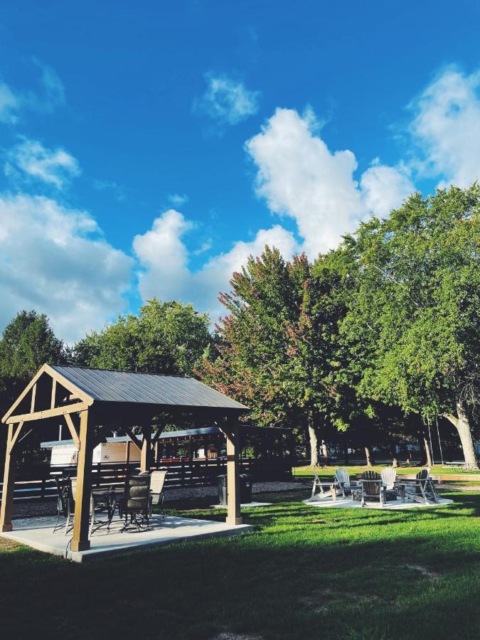 Starlite Resort Saugatuck Dış mekan fotoğraf