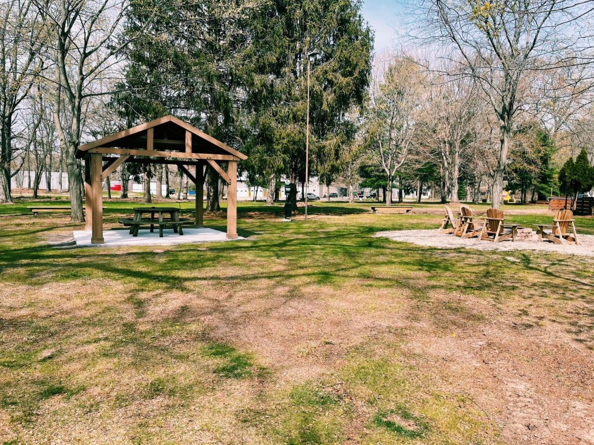 Starlite Resort Saugatuck Dış mekan fotoğraf