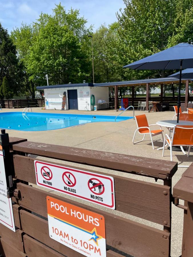 Starlite Resort Saugatuck Dış mekan fotoğraf